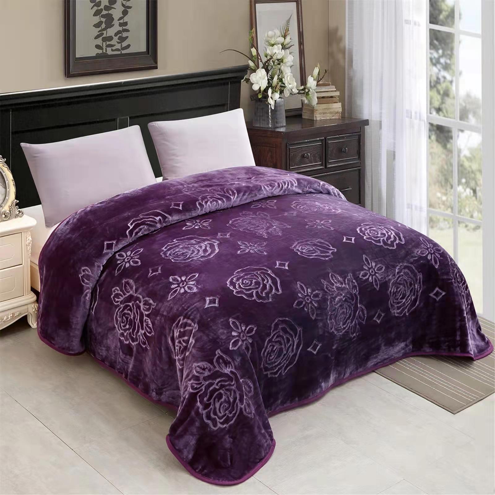 Wholesale 100% Polyester Warm Faux Fur Velvet Plush Mink Fluffy Furry Bed  Sheets Bedding Set Online Raschel Blanket - China Bedding Set and Fabric  price